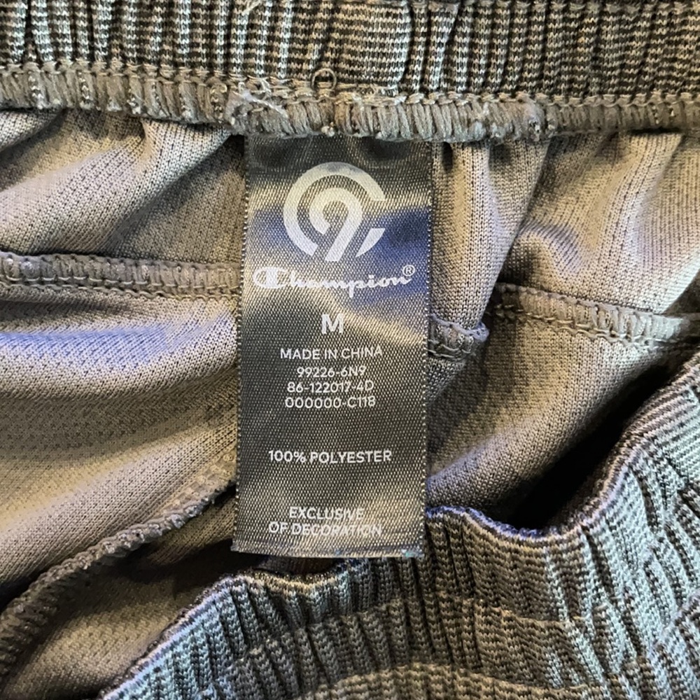 Men’s Champions Shorts - Picture 8 of 9